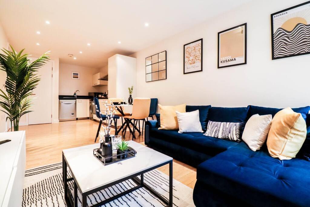 Premium Canary Wharf Flat - Long Stay Offer London Exterior photo